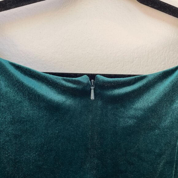 NEW AFTER SIX Small Cap Sleeve Velvet Maxi Dress Pockets Evergreen Gown - Picture 12 of 12